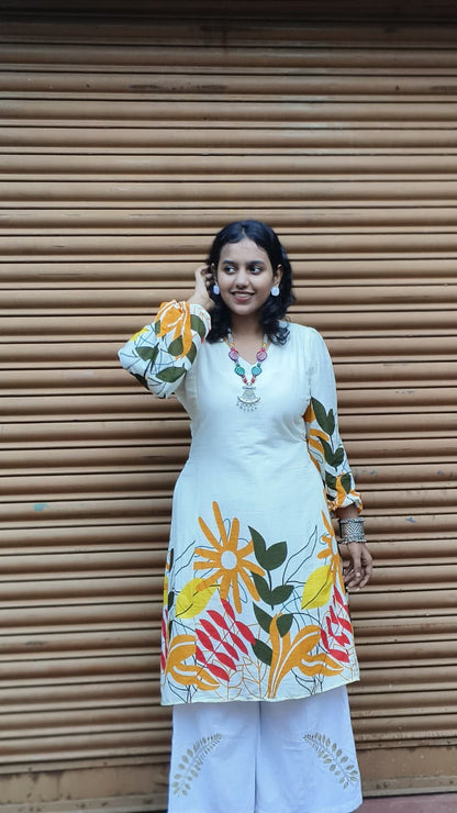 Phoolon ki Bahar Kurti